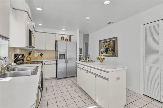 $410,000 | 4640 Peridia Boulevard East, Bradenton, FL 34203