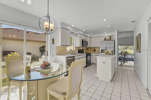$449,000 | 4640 Peridia Boulevard East, Bradenton, FL 34203