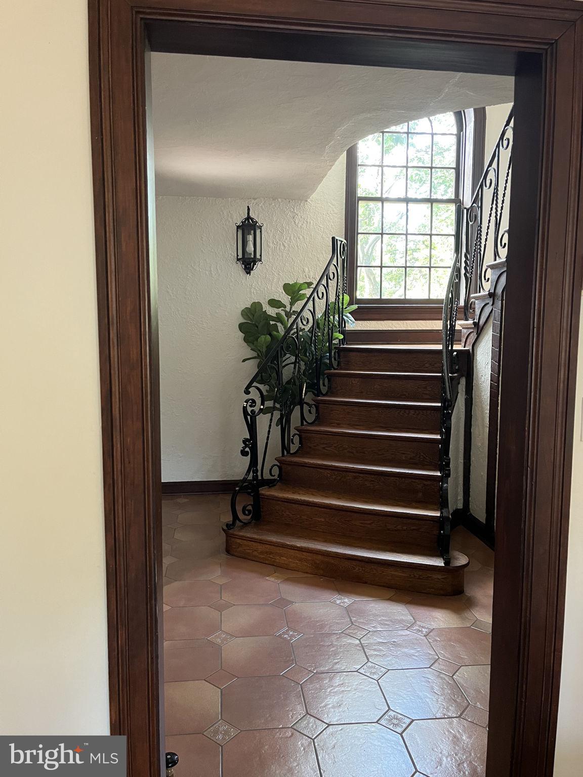 105 Summerfield Road Chevy Chase, MD 20815 - Photo 15 of 53