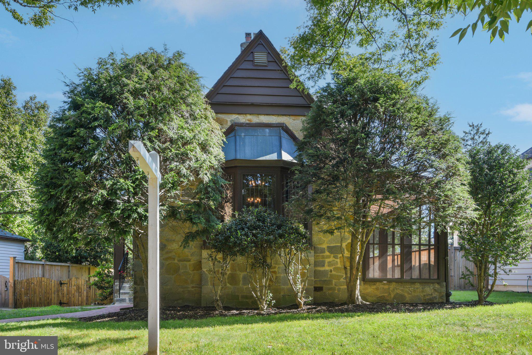 105 Summerfield Road Chevy Chase, MD 20815 - Photo 2 of 53