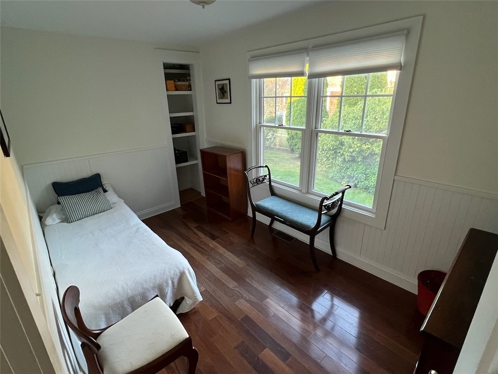 67 High Street Jamestown, RI 02835 - Photo 4 of 11