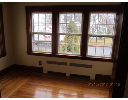 188 Calaman Road Cranston, RI 02910 - Photo 3 of 19 Exterior Front.