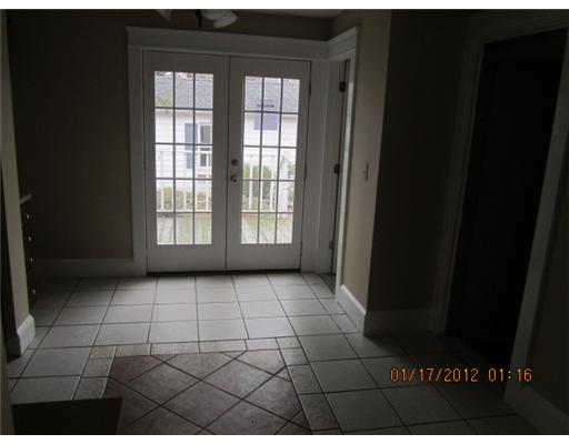 188 Calaman Road Cranston, RI 02910 - Photo 6 of 19 Exterior Front.