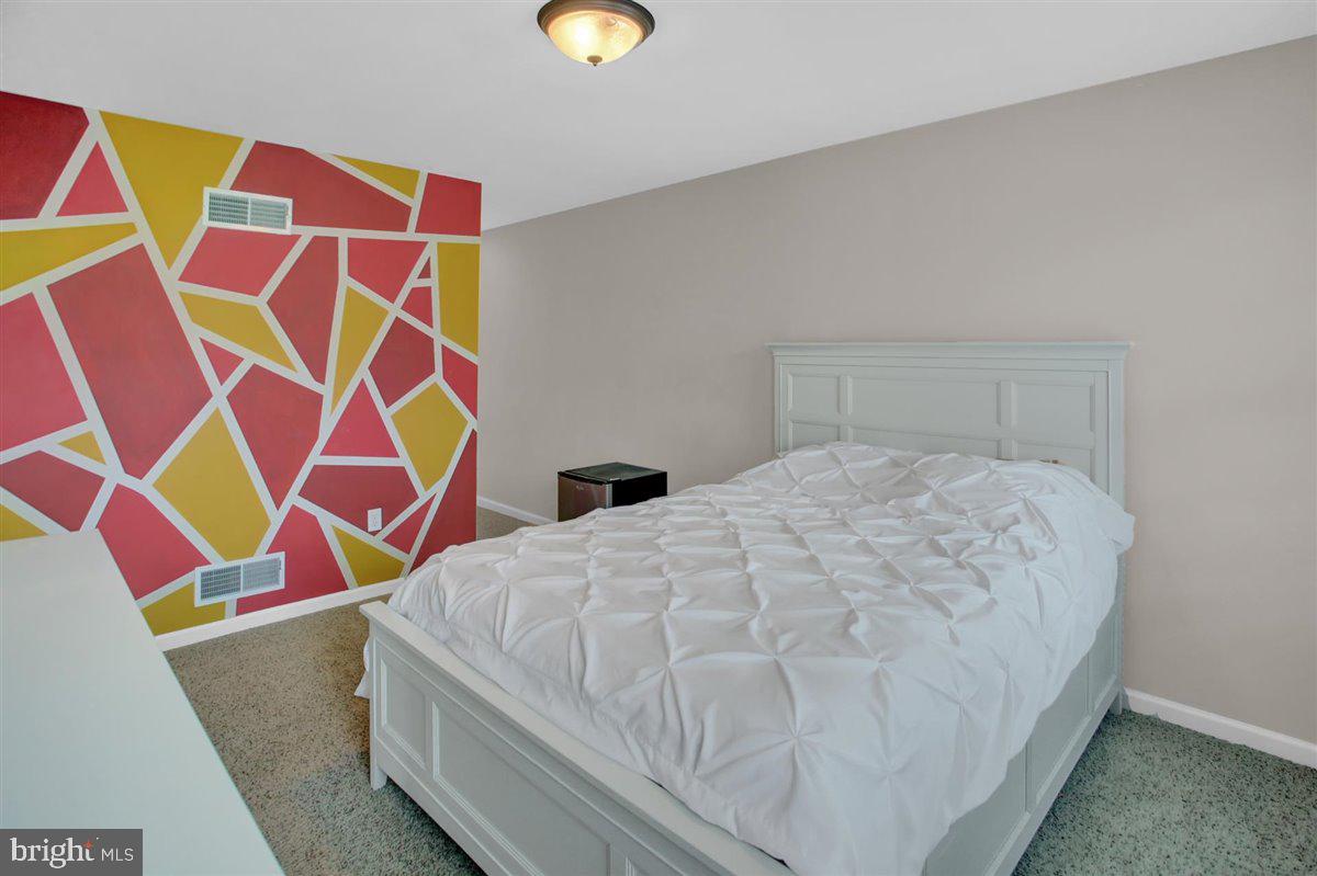 5 Millfording Road Mechanicsburg, PA 17050 - Photo 35 of 62 Second Floor Bedroom