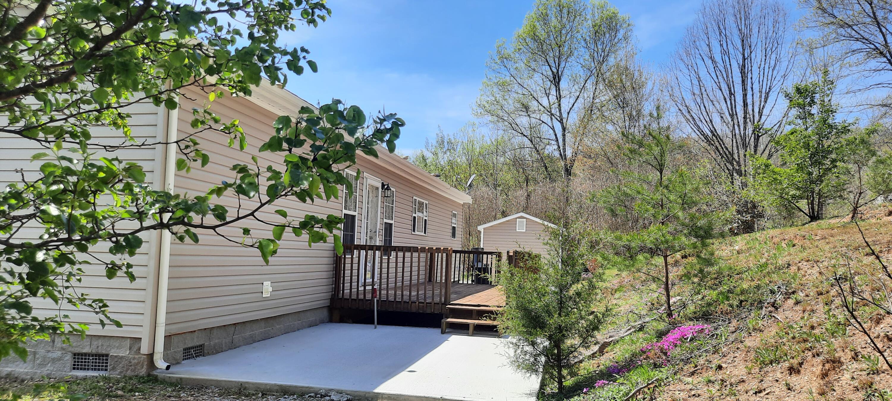 235 Robinson Road East, Unit EAST London, KY 40744 - Photo 34 of 34 20230410_140401