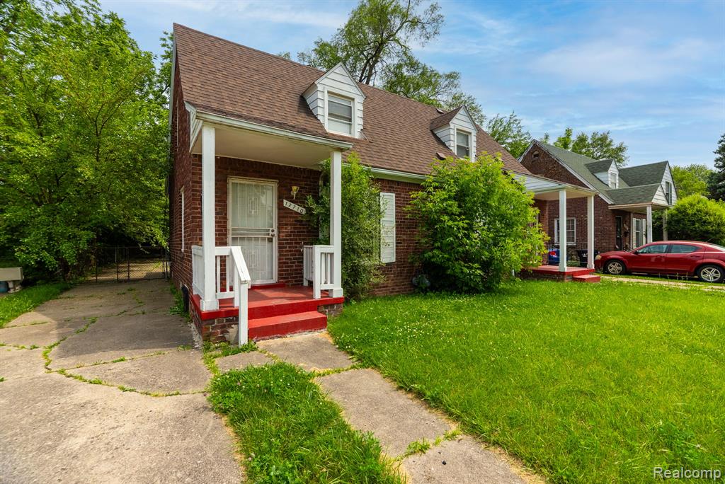 12710 Kelly Road Detroit, MI 48224 - Photo 2 of 23
