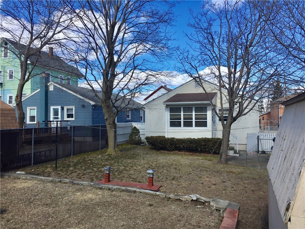 47 Raphael Avenue Providence, RI 02904 - Photo 3 of 35 Gallery Image 3