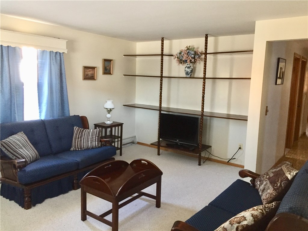 47 Raphael Avenue Providence, RI 02904 - Photo 6 of 35 Gallery Image 6