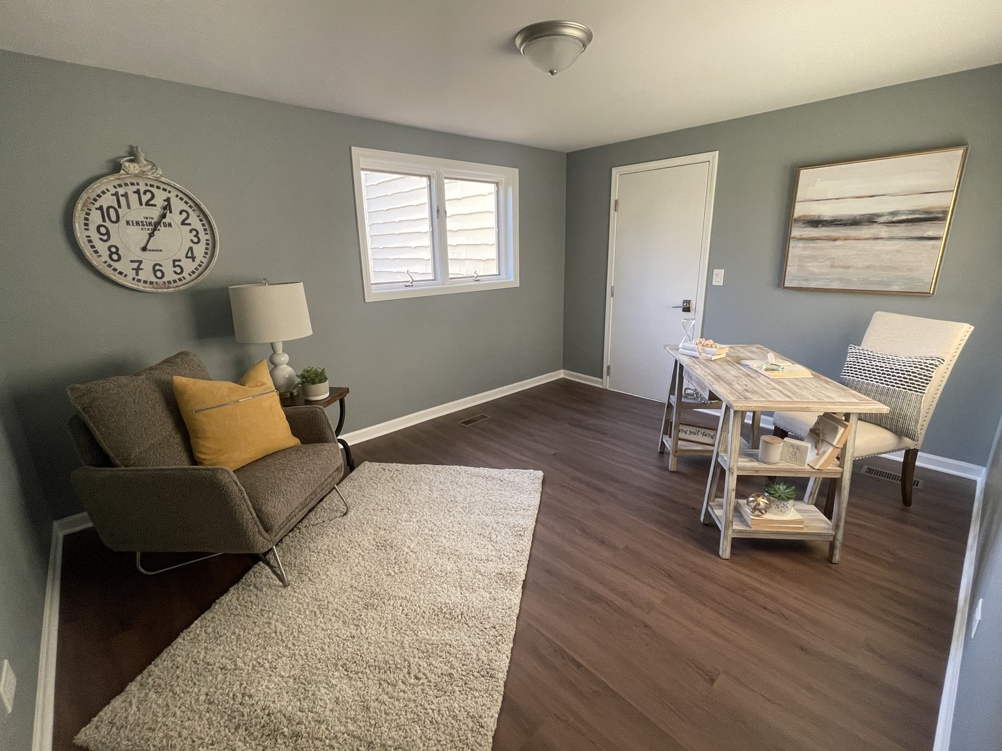 5N430 Oak Road St. Charles, IL 60175 - Photo 26 of 36 a living room with furniture and a window
