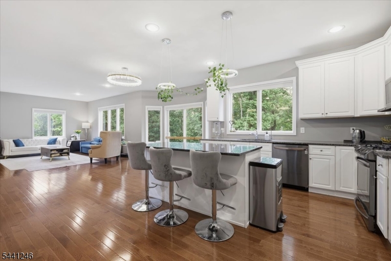 18 Puddingstone Road Morris Plains, NJ 07950 - Photo 17 of 39