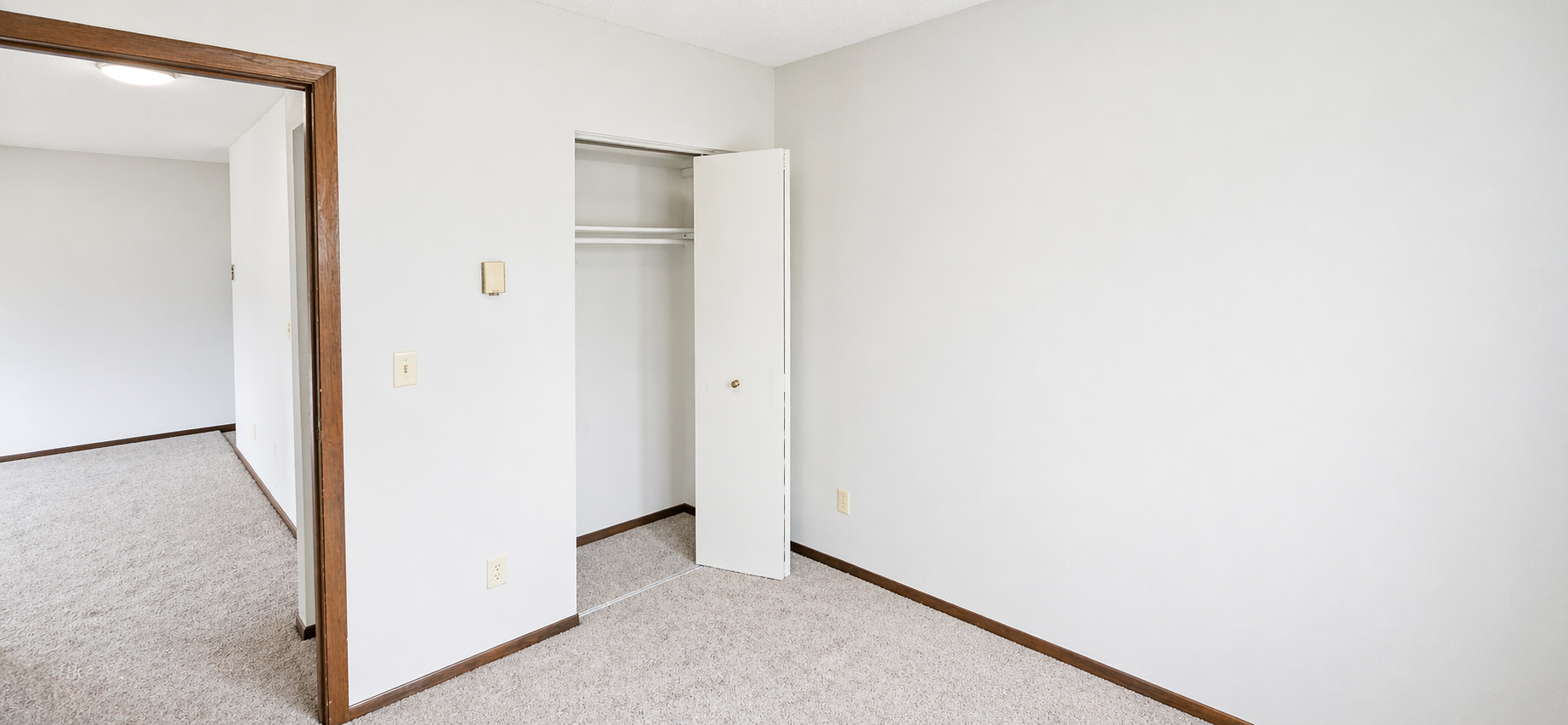 320 1st Street, Unit 4 Clinton, MN 56225 - Photo 12 of 15 Gallery Image 12