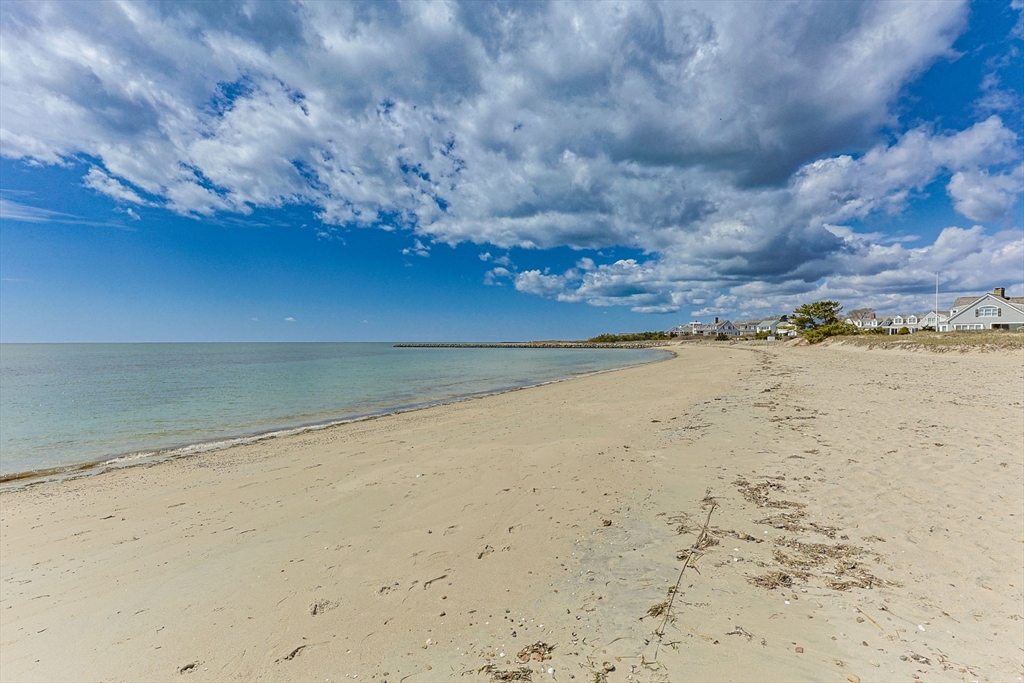 22 Manderville Road Harwich, MA 02671 - Photo 36 of 40