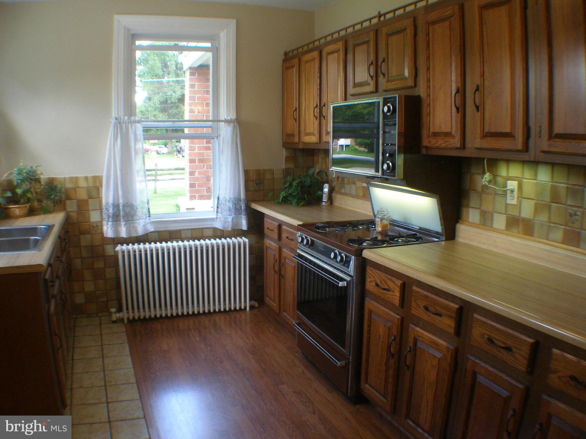 3426 Chapman Road Randallstown, MD 21133 - Photo 11 of 29 Kitchen