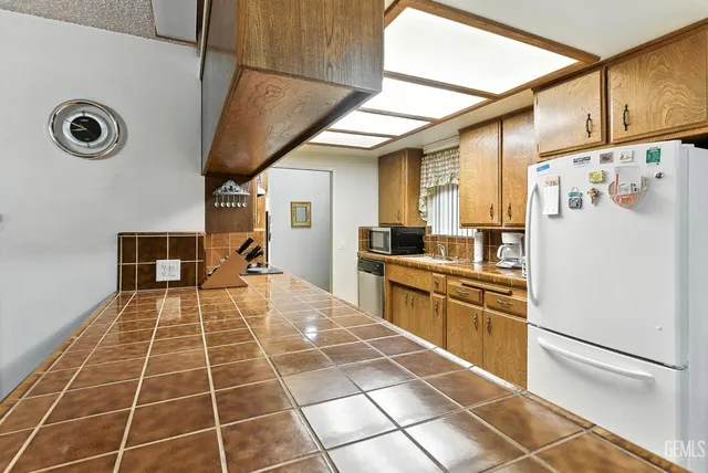 $299,000 | Undisclosed Address, Lake Isabella, CA 93240