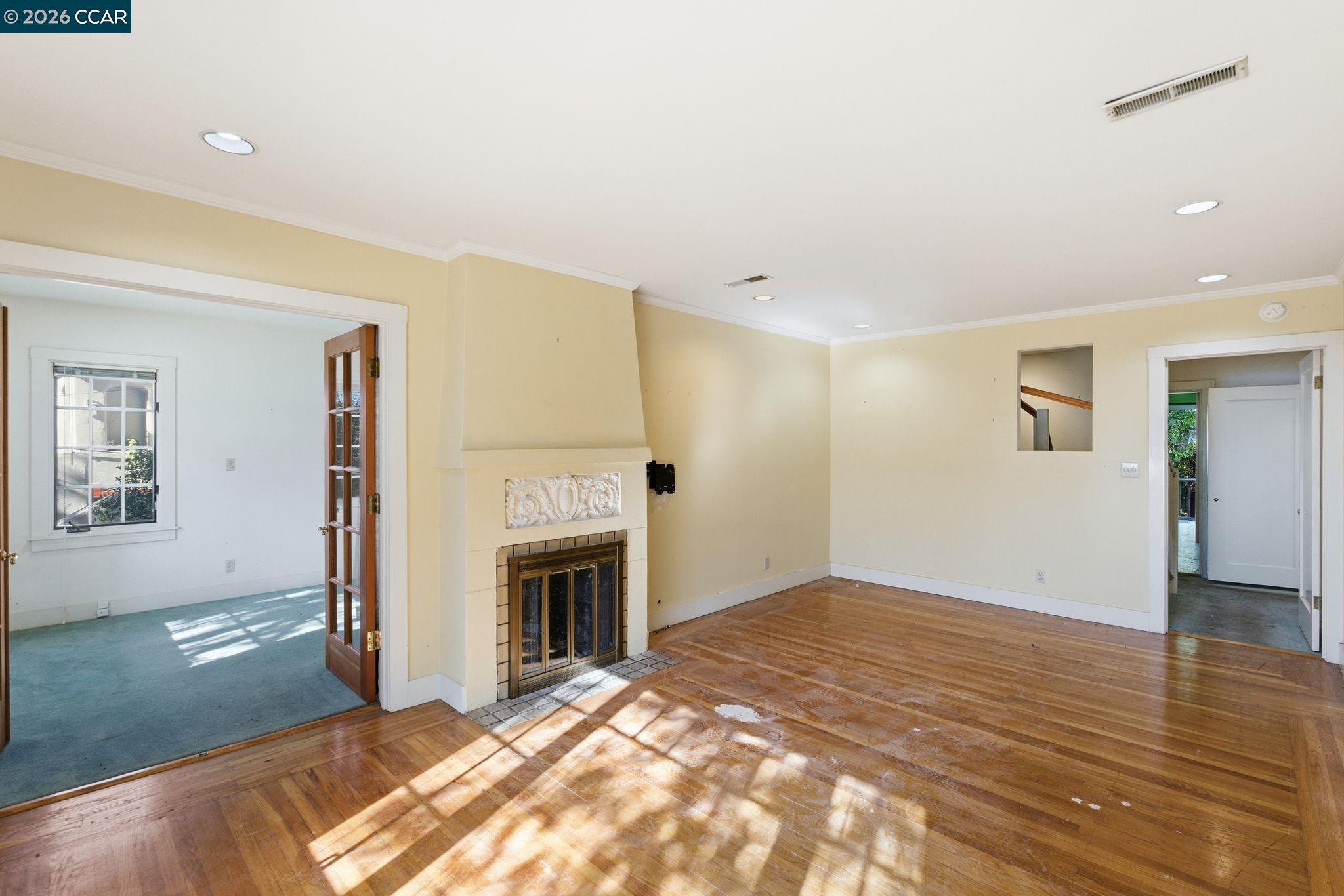 549 Santa Barbara Road Berkeley, CA 94707 - Photo 3 of 42