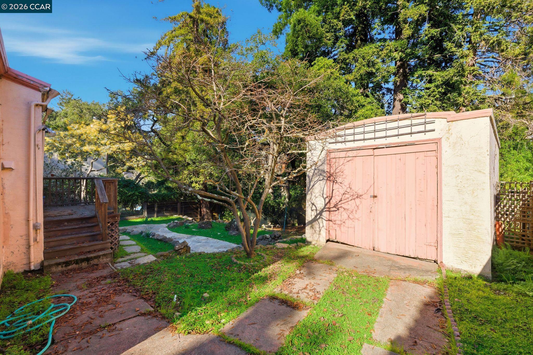 549 Santa Barbara Road Berkeley, CA 94707 - Photo 32 of 42