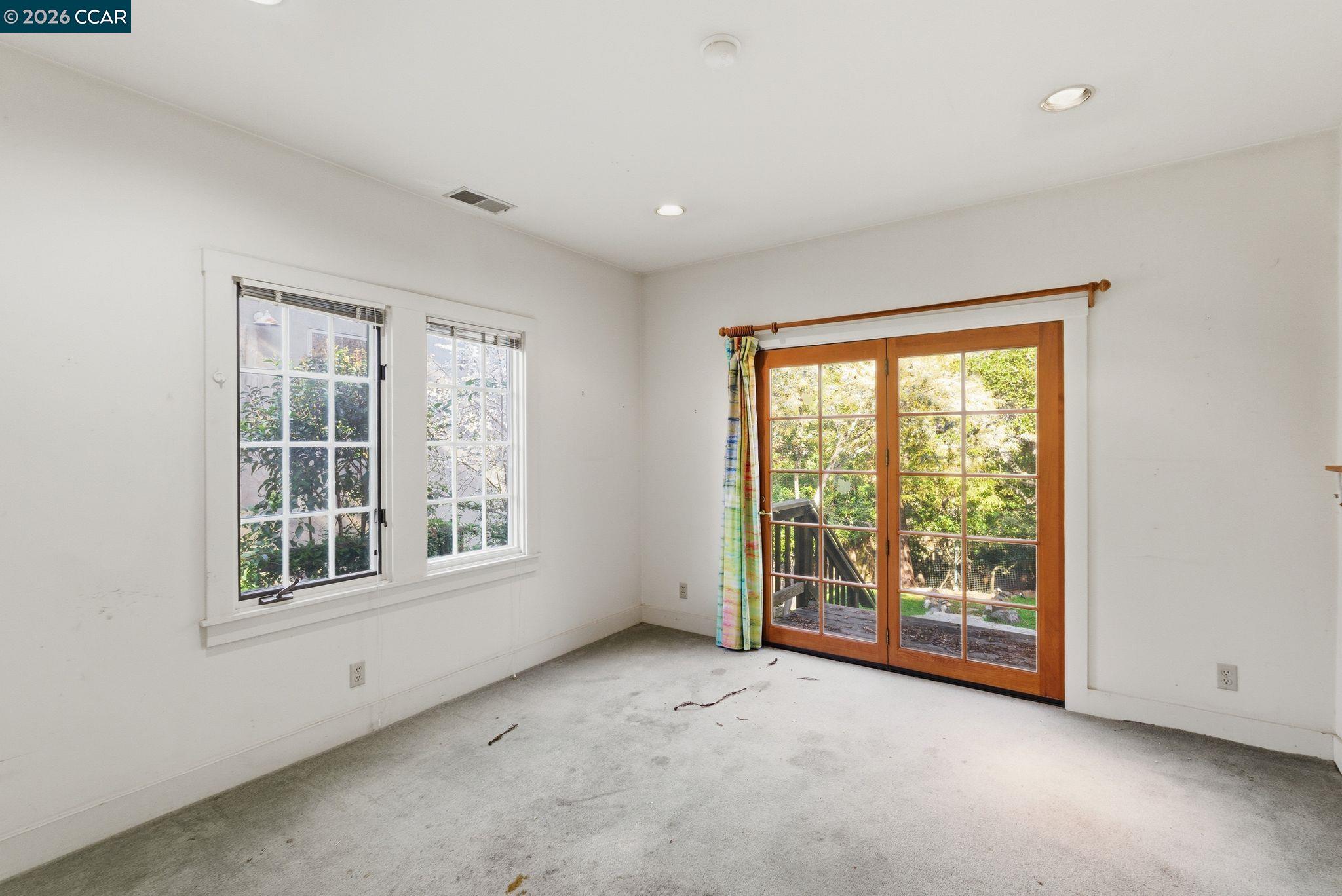 549 Santa Barbara Road Berkeley, CA 94707 - Photo 8 of 42