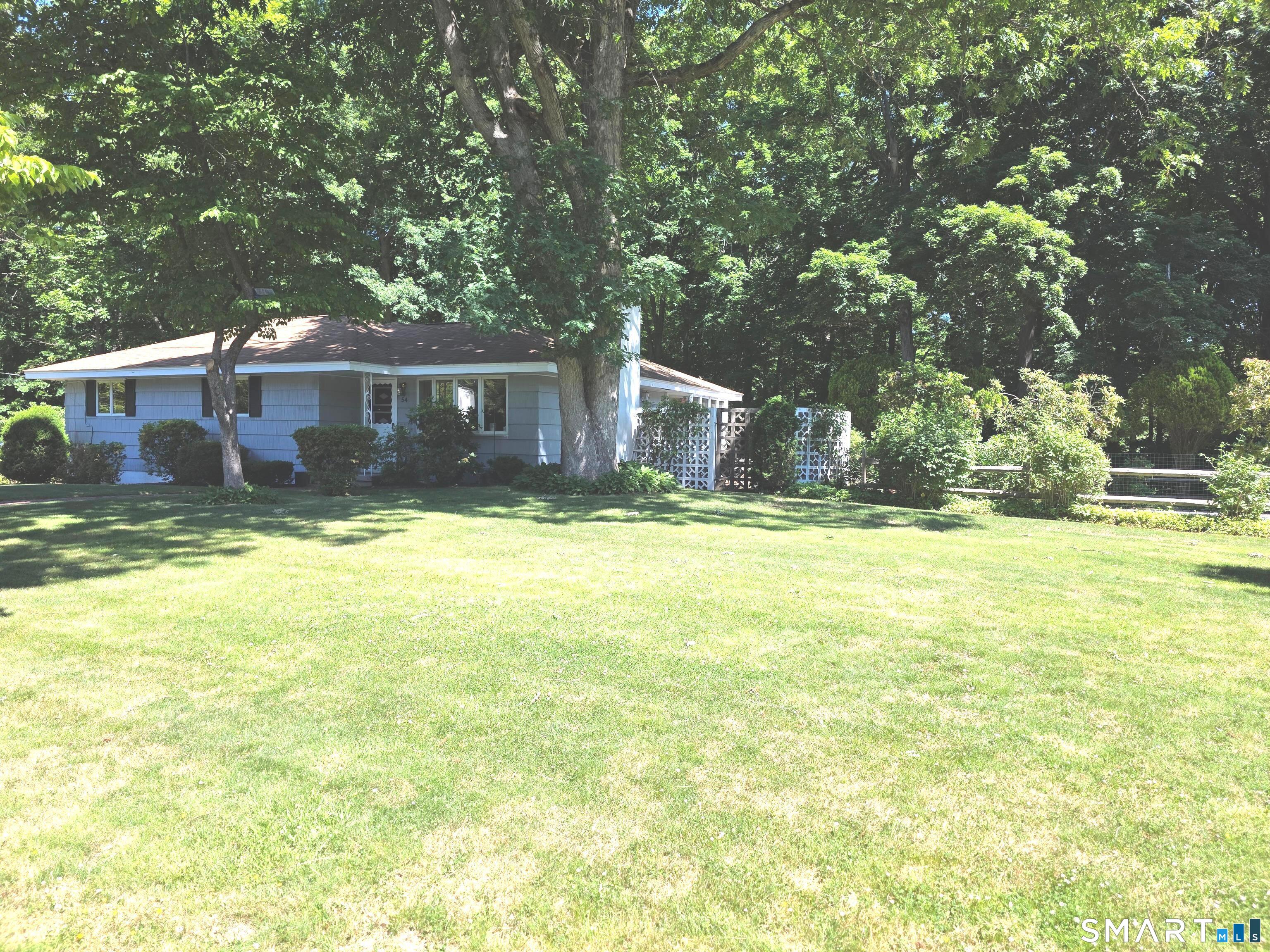 54 Hemlock Ridge Cheshire, CT 06410 - Photo 5 of 34