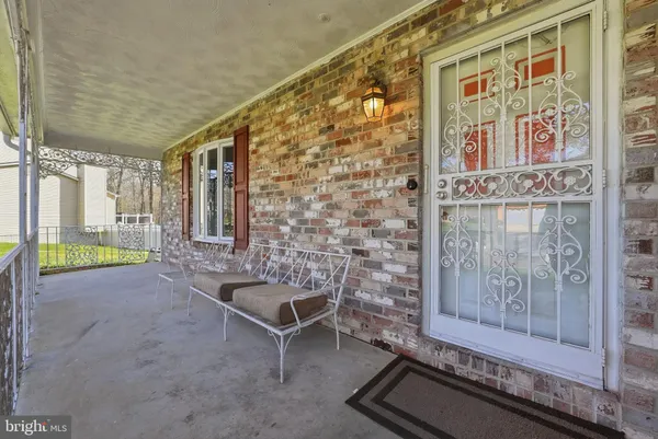 $3,750 | 817 Falcon Drive, Upper Marlboro, MD 20774