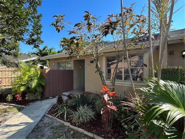 $2,700 | 926 Banks Road, Coconut Creek, FL 33063