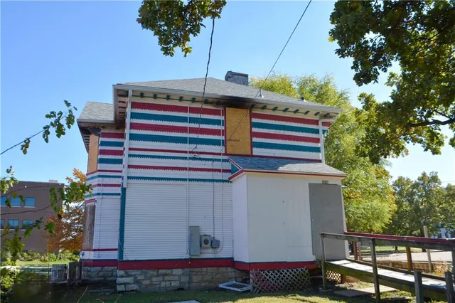 $20,900 | 1021 Southwest Polk Street, Topeka, KS 66612