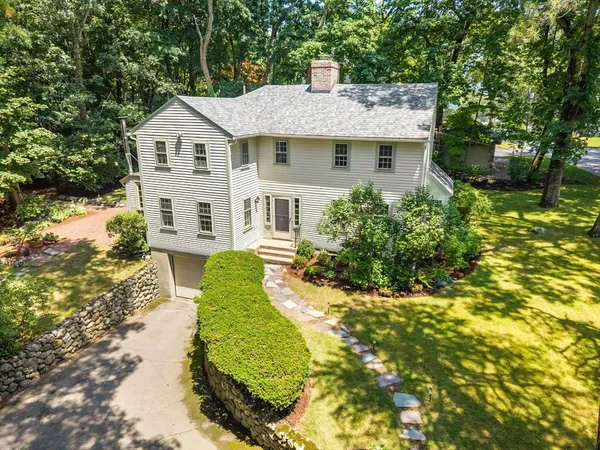 $1,695,000 | 41 Locust Avenue, Lexington, MA 02421