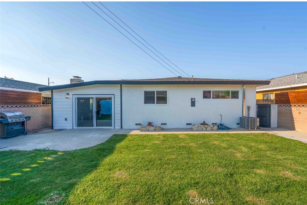 534 West 224th Place Carson, CA 90745 - Photo 17 of 35