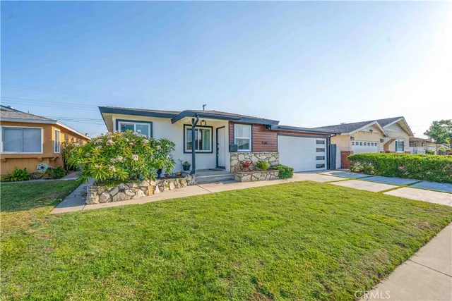 $849,997 | 534 West 224th Place, Carson, CA 90745