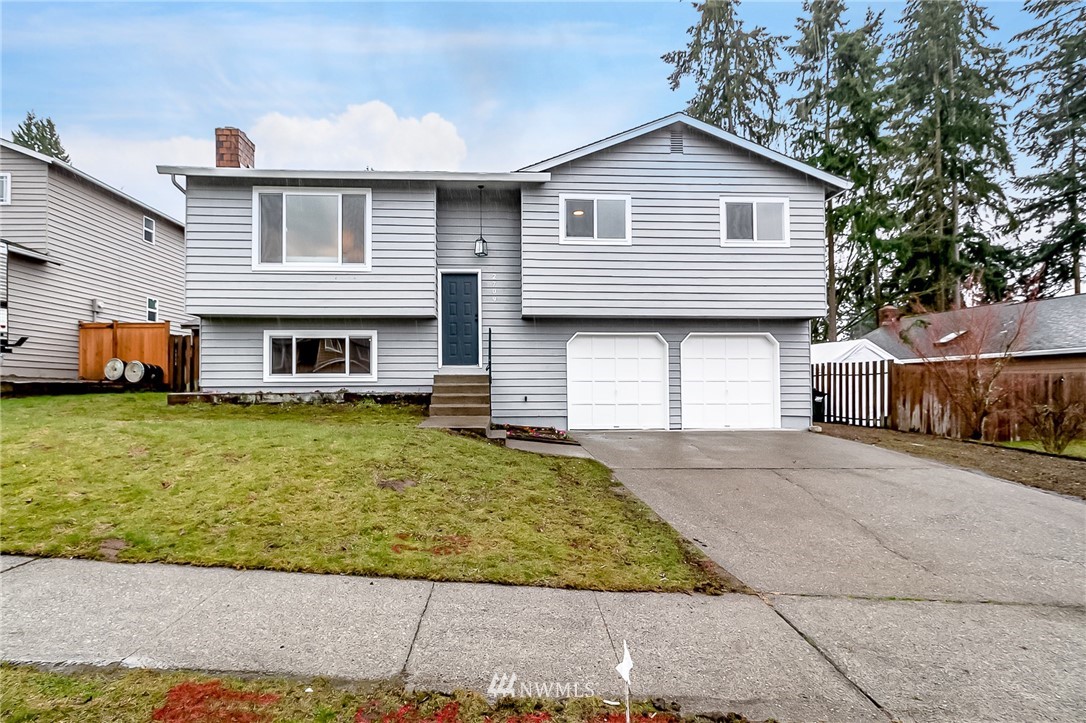 2709 Northeast 23rd Place Renton, WA 98056 - Photo 1 of 29 Gallery Image 1