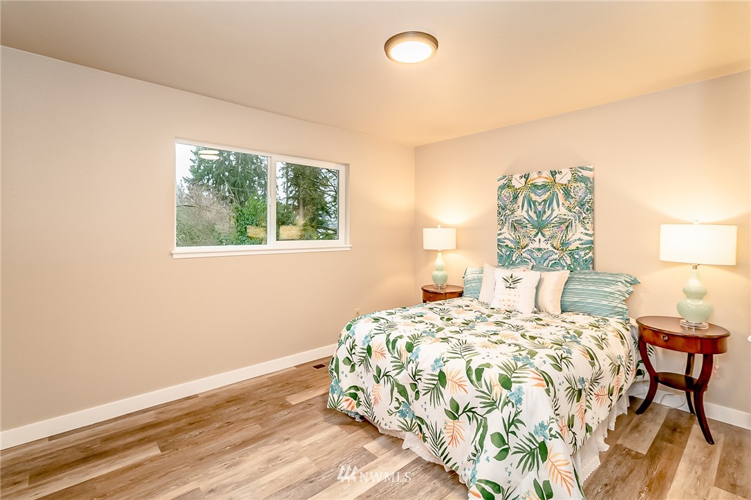 2709 Northeast 23rd Place Renton, WA 98056 - Photo 14 of 29 Gallery Image 14