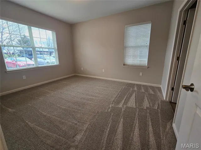 $185,000 | 1505 South Old Highway 94, Unit 205, St. Charles, MO 63303