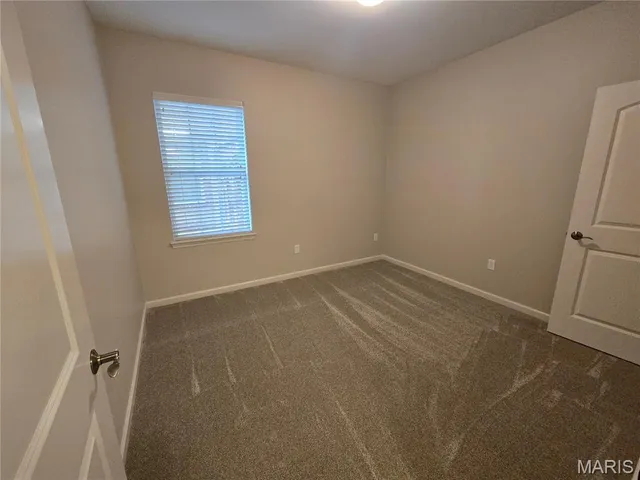 $185,000 | 1505 South Old Highway 94, Unit 205, St. Charles, MO 63303