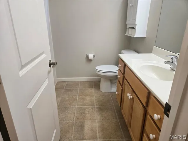 $185,000 | 1505 South Old Highway 94, Unit 205, St. Charles, MO 63303