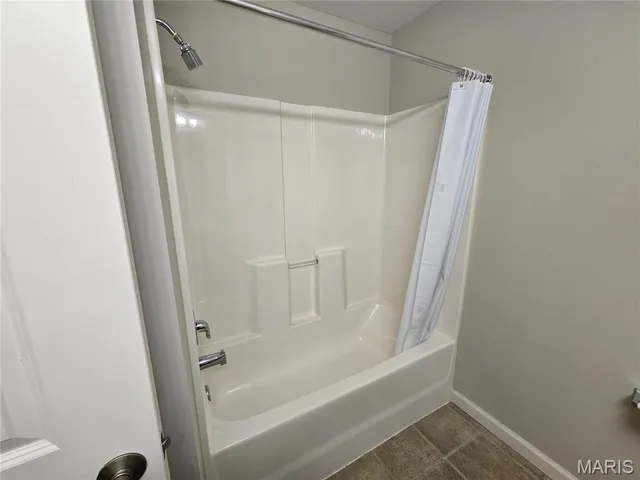 $185,000 | 1505 South Old Highway 94, Unit 205, St. Charles, MO 63303