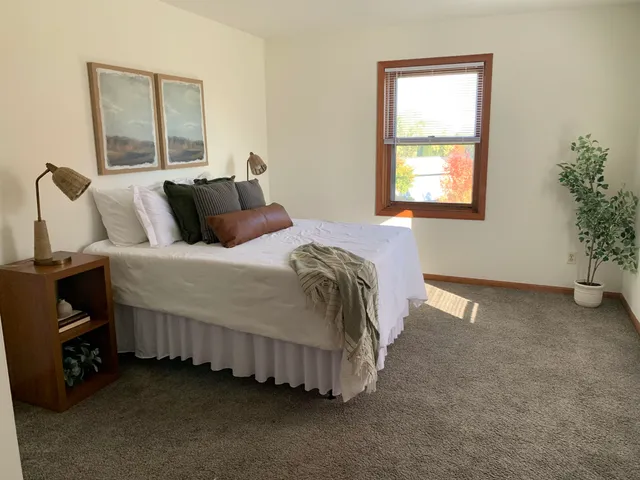 $615,000 | 903 Clarmar Drive, Sun Prairie, WI 53590