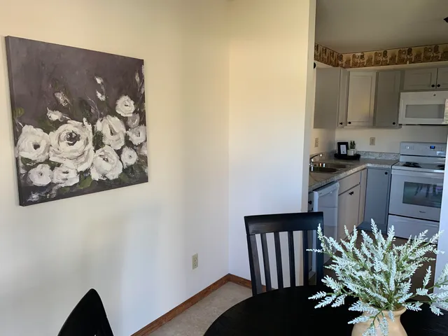 $615,000 | 903 Clarmar Drive, Sun Prairie, WI 53590