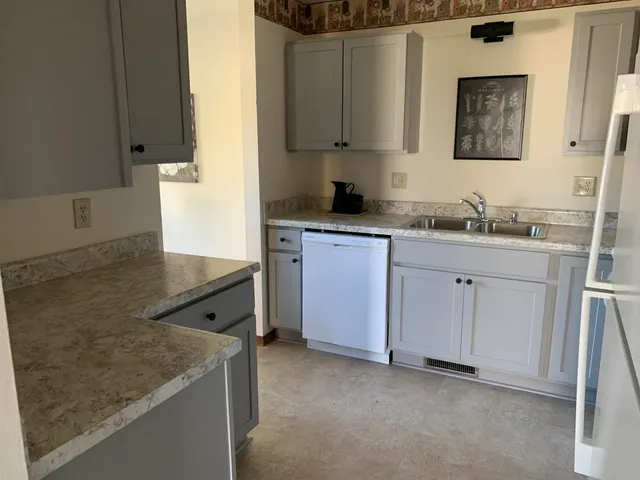 $615,000 | 903 Clarmar Drive, Sun Prairie, WI 53590