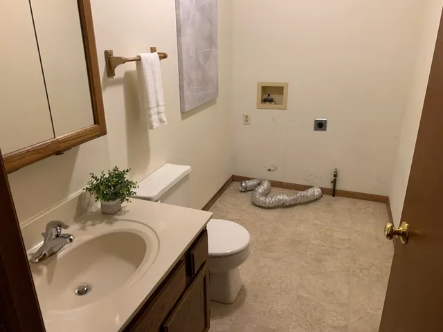 $615,000 | 903 Clarmar Drive, Sun Prairie, WI 53590