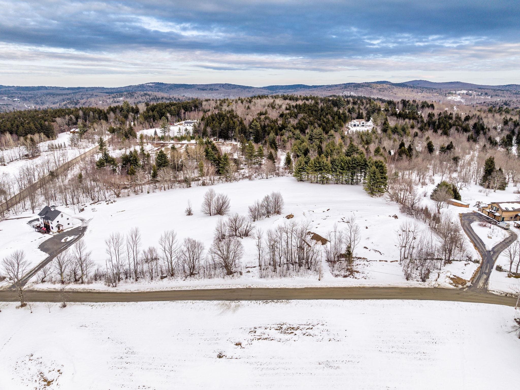 423 Whites Road Wilmington, VT 05363 - Photo 6 of 34 Gallery Image 6