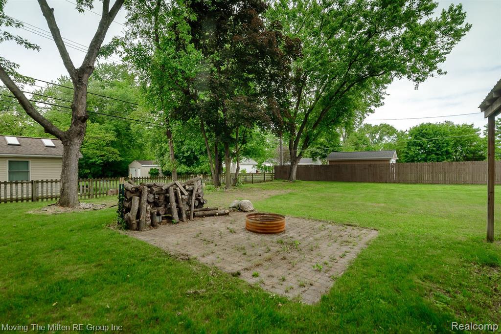 12051 Stark Road Livonia, MI 48150 - Photo 36 of 47 Gallery Image 36