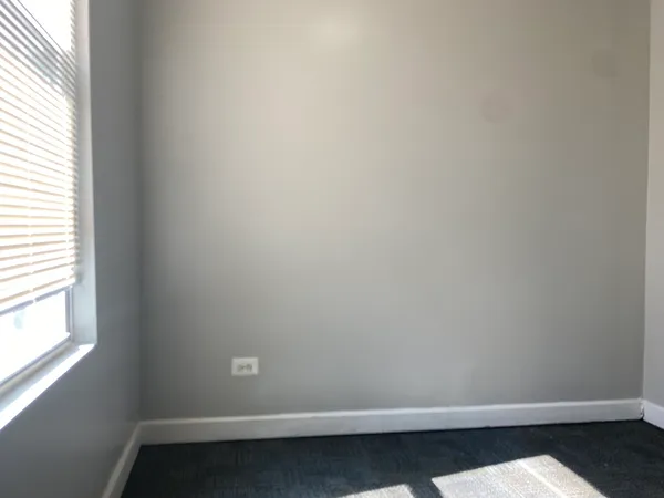 $340,000 | 4429 West Adams Street, Chicago, IL 60624