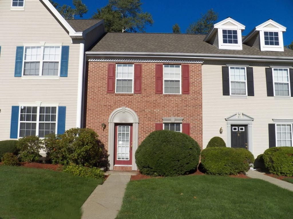 128 Middlesex Road, Unit 128 Merrimack, NH 03054 - Photo 1 of 10