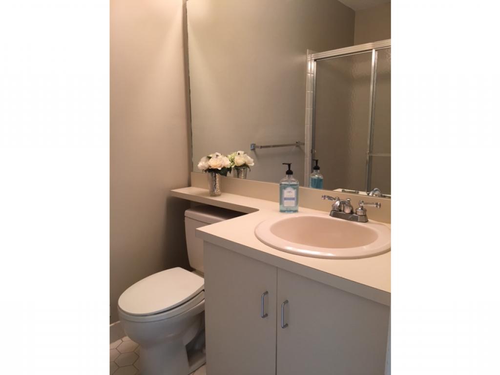 128 Middlesex Road, Unit 128 Merrimack, NH 03054 - Photo 9 of 10