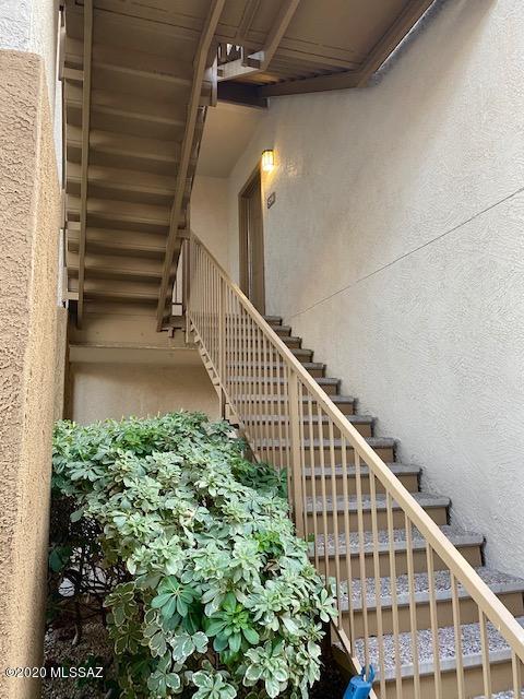 2550 East River Road, Unit 5201 Tucson, AZ 85718 - Photo 4 of 26