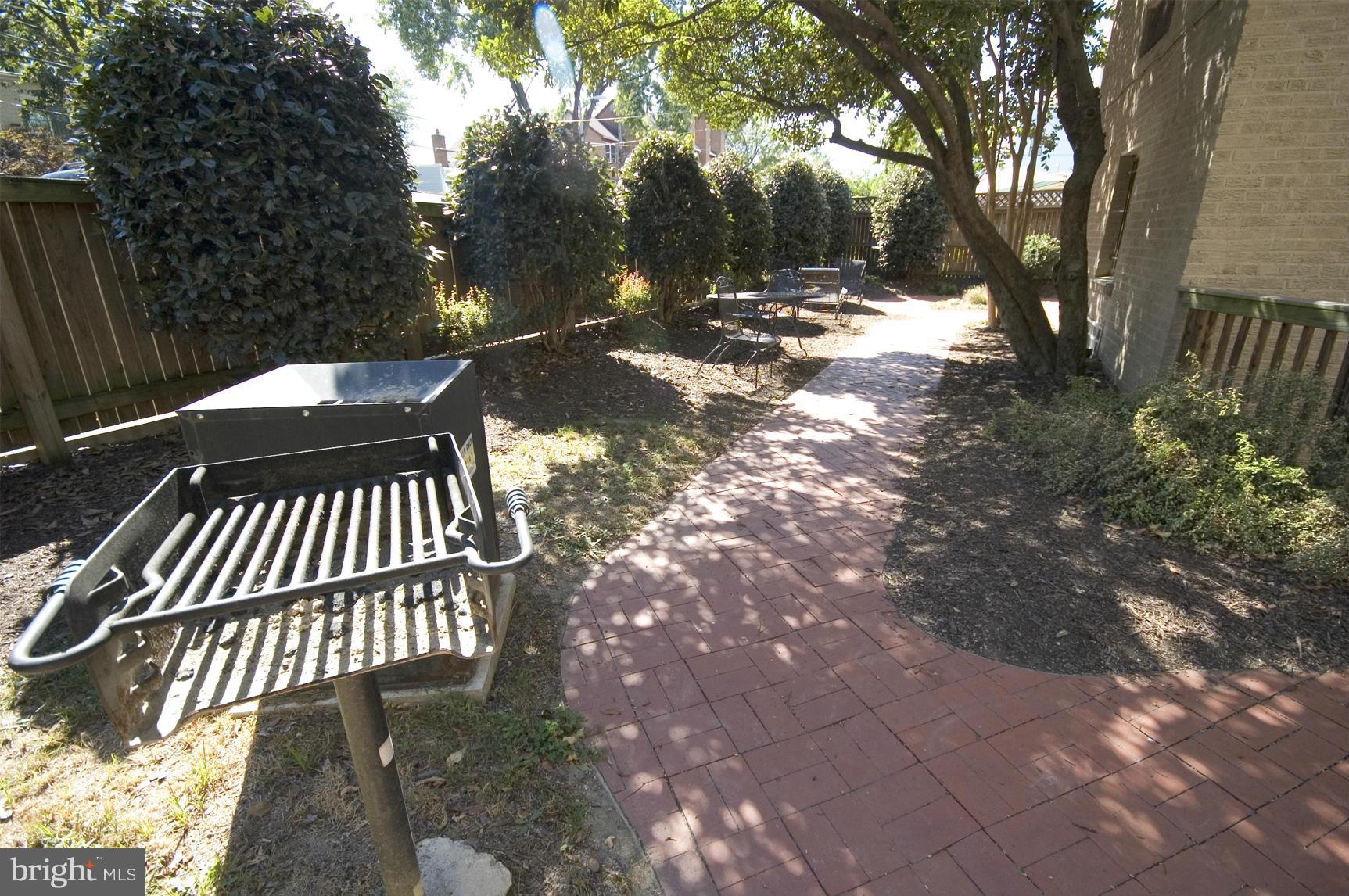 1363 K Street Southeast, Unit 103 Washington, DC 20003 - Photo 18 of 20 BBQ grilling and lounge area
