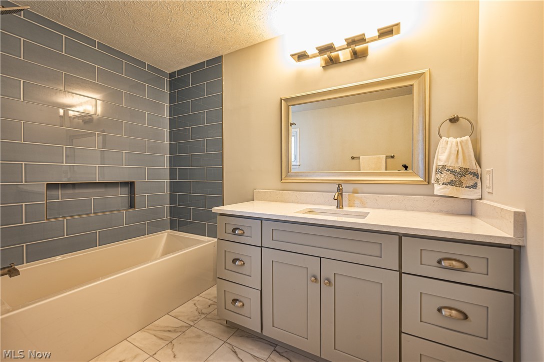 15517 Dale Road Chagrin Falls, OH 44022 - Photo 26 of 35