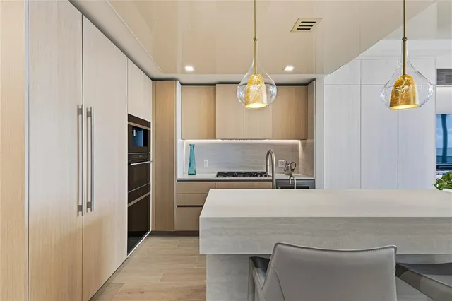 $16,000 | 900 North Ocean Boulevard, Unit 905, Pompano Beach, FL 33062