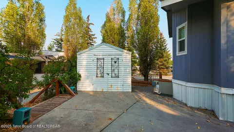 $199,000 | 216 Oxbow Drive, Thayne, WY 83127