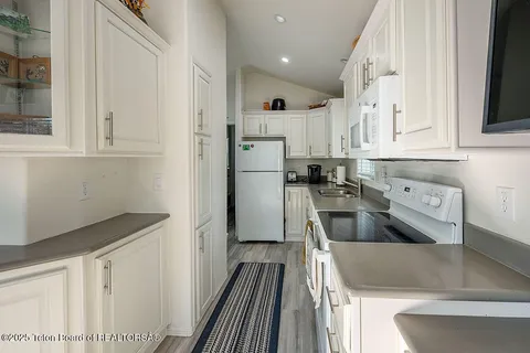 $199,000 | 216 Oxbow Drive, Thayne, WY 83127