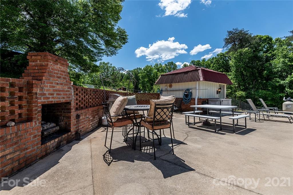 9304 Costner Road Hickory, NC 28602 - Photo 22 of 27 Gallery Image 22